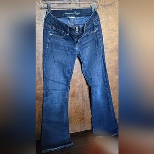 Women's Classic Blue Denim Jeans - Super Stretch